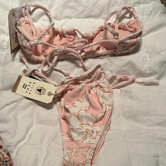 Billabong Light Pink Floral Bikini - Picture 5 of 6